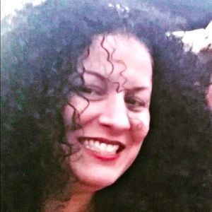 Meet your Posher, Brenda